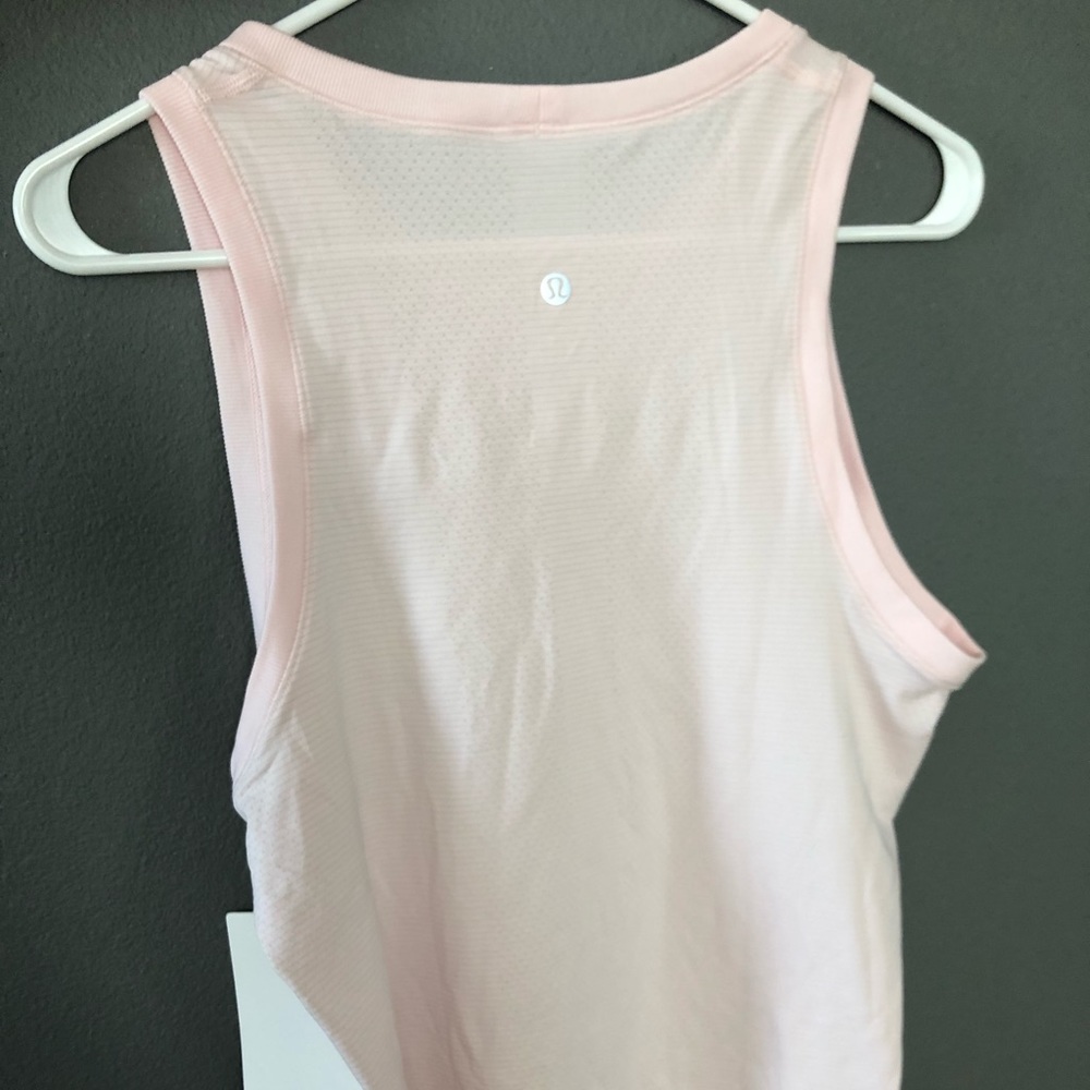 Swiftly Breeze Muscle Tank BNWT